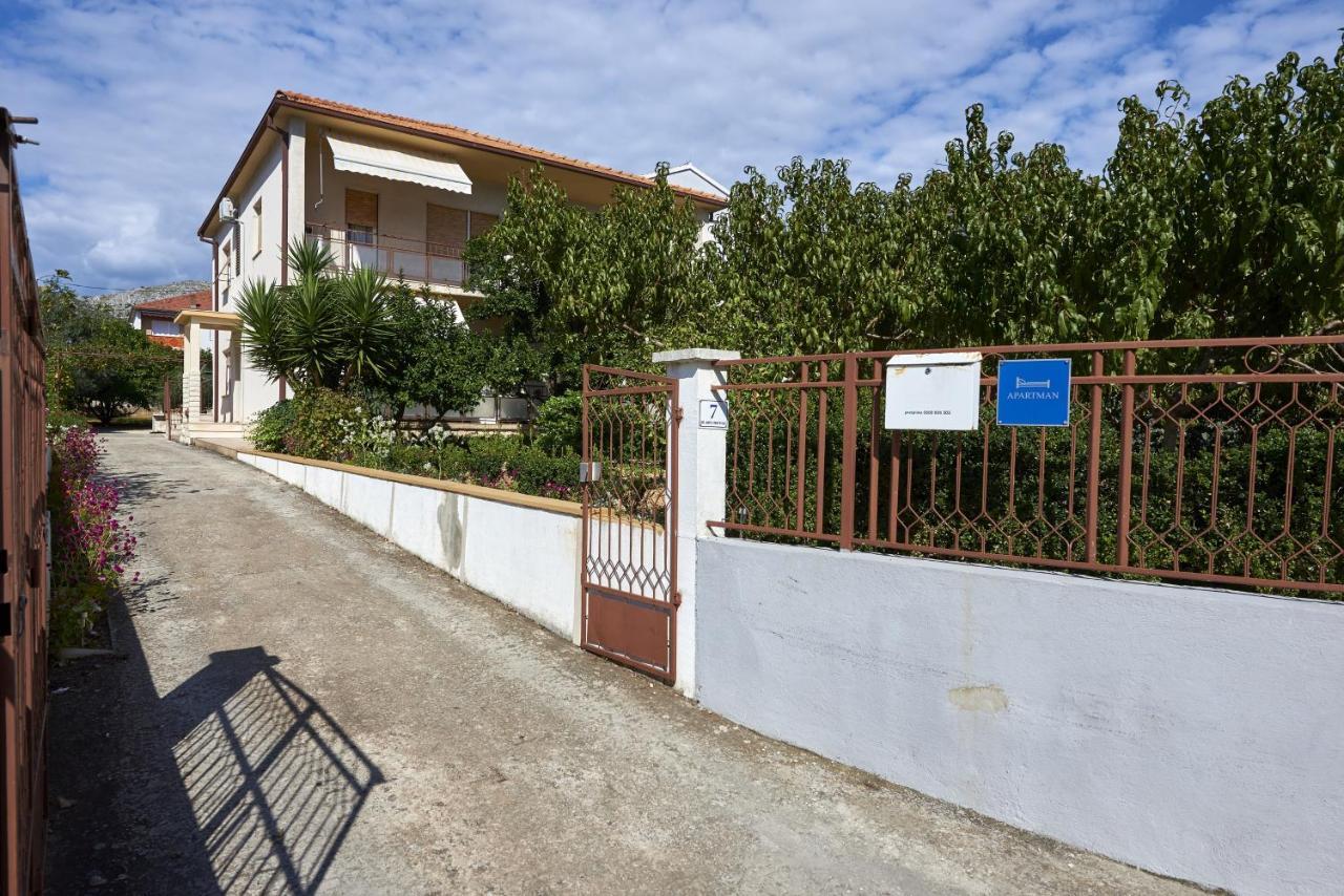 Triple Room Trogir 13102B Luaran gambar
